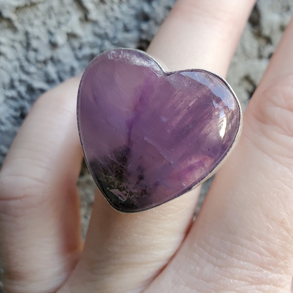 New Heart Shaped Amethyst 925 Silver Ring. - Picture 7 of 15